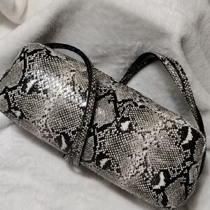 Zara Black and White Snake Print Wristlet